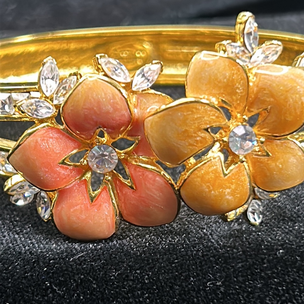 #34 Vintage Nolan Miller Hinged Enamel Flower Bracelet with Crystals